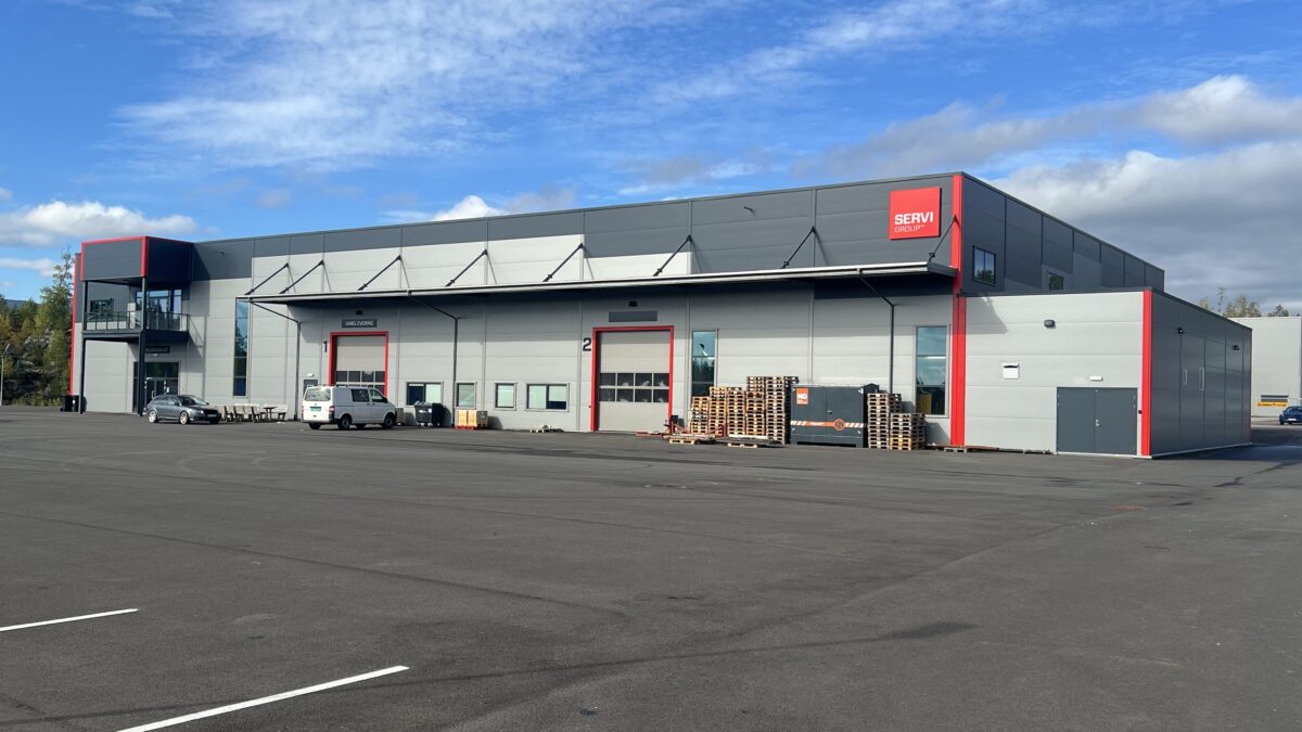 Industribygning og Kombinationsbygning med lager, kontor og store porte, Hallgruppen